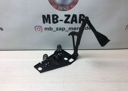 Замок капота Mercedes W163
