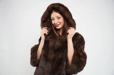 Манто соболь с капюшоном, Ferrone, р.48-50