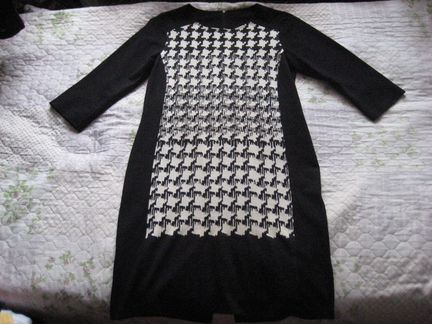 Классное плотное платье Италия вискоза р. 50