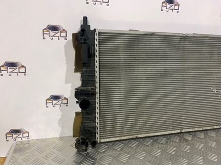 Радиатор охлаждения двигателя Mazda 3 BL 1.6 2013