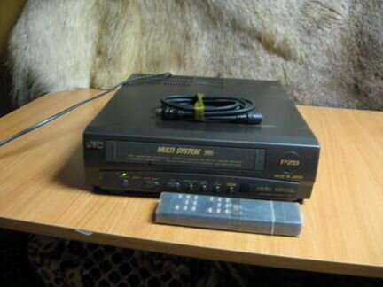 Видеомагнитофон JVC HR-P28A