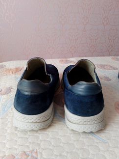 Мужские кроссовки