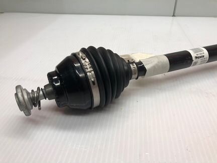 Передний приводной вал BMW i8 I12 I15 левый