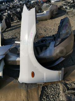 Крыло переднее правое Mazda Familia bjfw