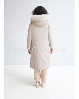 Пальто с мехом песца новое бежевое женское