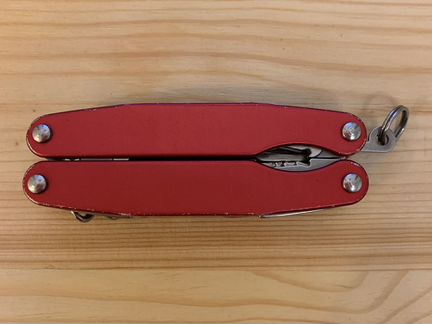 Мультитул Leatherman Juice C2