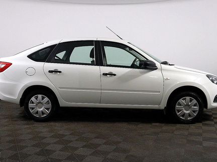 LADA Granta 1.6 МТ, 2018, 12 566 км