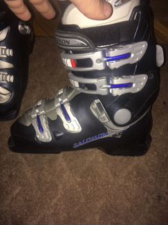 Женские горнолыжные ботинки Salomon