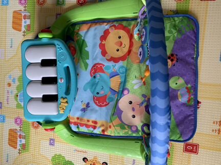 Развивающий коврик