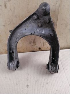 Рычаг поперечный передний правый верхний