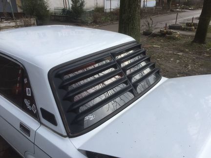 Решетка на заднее стекло ваз 2107 классика