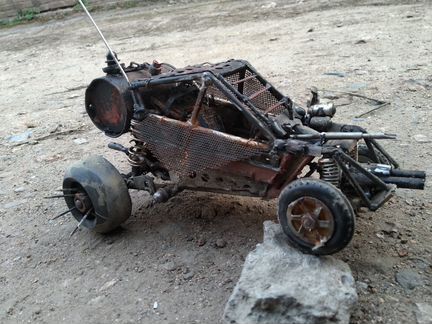 Модель багги в стиле постапокаллипсис