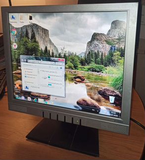 Монитор E-yama 17ne1-s с колонками 17 дюймов