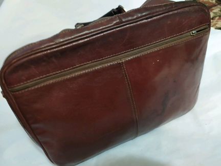 Портфель кожанный б/у