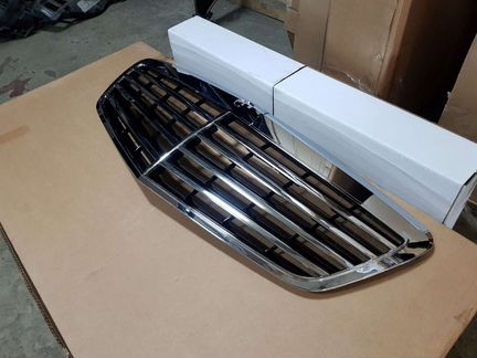Решетка радиатора Mercedes S221 Рест 2009г - 2013г