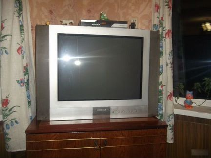 Телевизор 