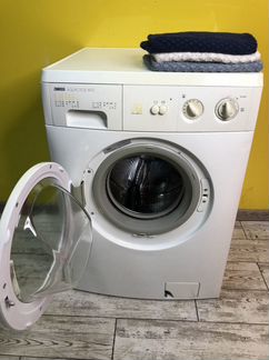 Стиральная машина zanussi