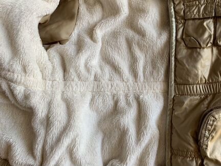 Куртка для девочки dkny на 18 мес.Состояние идеаль