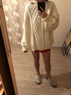 Свитер молочный