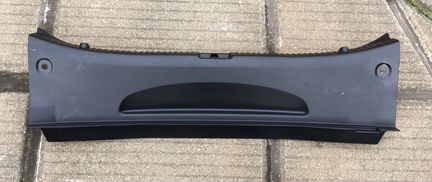 Mercedes C 205 обшивка багажного отдела A205690810