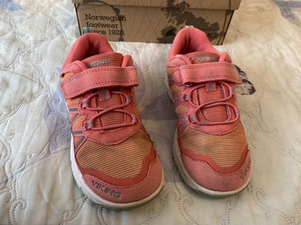 Кроссовки viking 29
