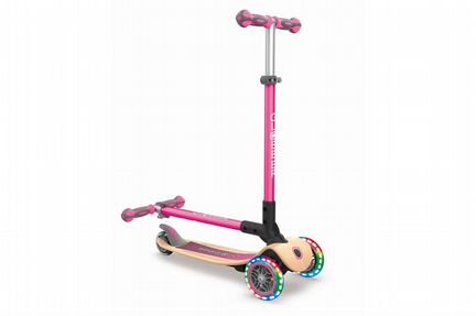 Самокат Трёхколёсный светящийся 