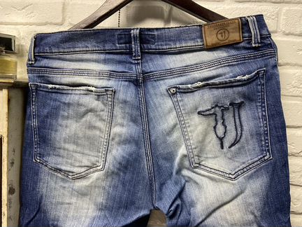 Джинсы trussardi