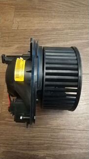 Вентилятор отопителя салона