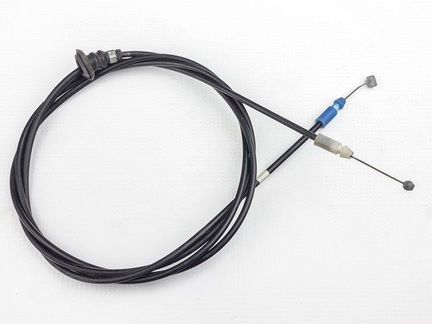 Трос замка капота Toyota Camry