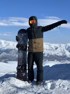 Курта и комбинезон для сноубординга Quiksilver