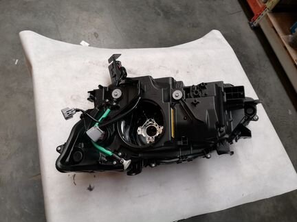 Фара правая Lexus GS250 GS350 GS450h 8114530F60