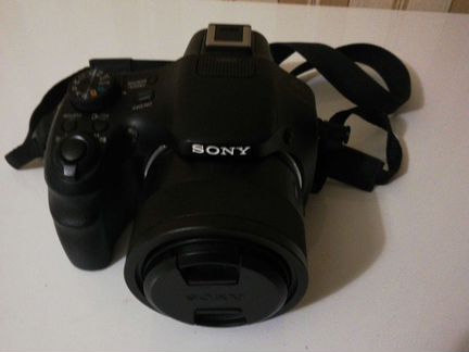 Компактный фотоаппарат