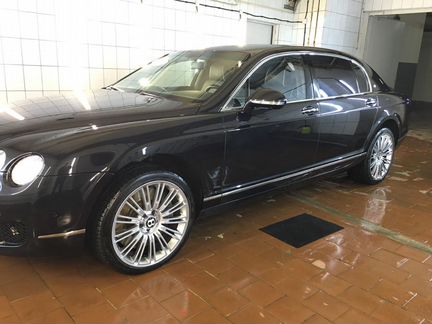 Bentley Continental Flying Spur AT, 2012, 95 000 км