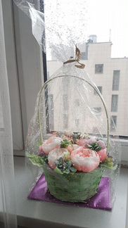 Корзина с пионами из мыла, авторская работа
