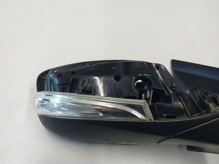 Зеркало правое Hyundai Solaris I