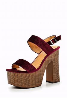 Босоножки 39 красные бархатные