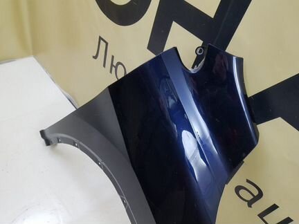 Крыло переднее правое Lexus Rx 4