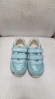 Кроссовки 26 размер