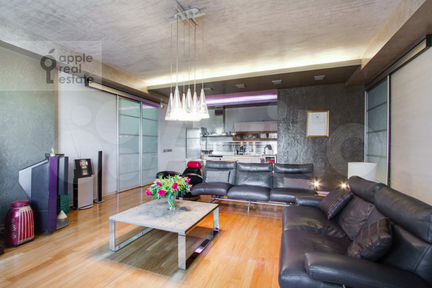 4-к квартира, 121 м², 9/15 эт.