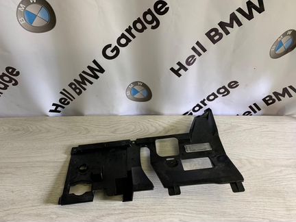 Пластик над ногами водителя bmw e53 x5