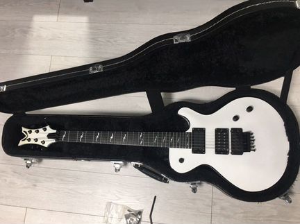 Электрогитара