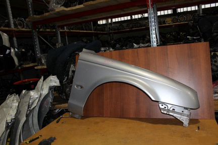 Крыло переднее правое Jaguar S-Type