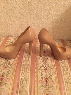 Туфли Christian Louboutin