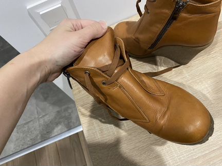 Зимние ботинки с натуральным мехом