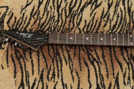 Электрогитара стрела BC Rich
