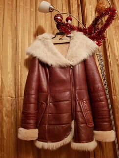 Женская кожаная дубленка коричневая