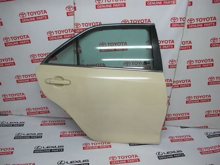 Дверь задняя правая Toyota Camry 50 55 оригинал