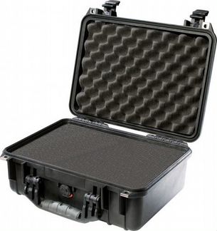 Защитный пластиковый кейс Unlim Black EPC010