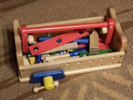 Набор деревянный стол-яшик с интрументами