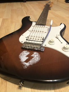 Электрогитара Yamaha Pacifica 112J